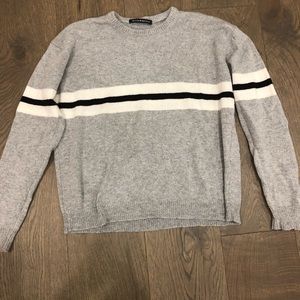Brandy Melville sweater